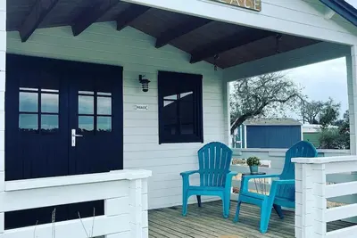 Image de Peace Cabin @ 13 Acres - Yoga/Hike/Meditate