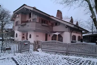 Image de TiroliastĂĽbchen-wohnen Etwas Anders Nach Alpinem Vorbild.