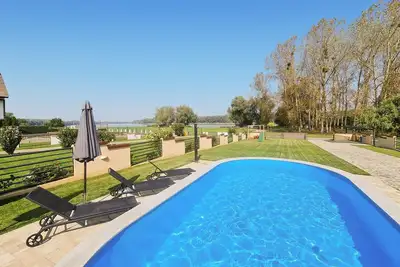 Image de Superbe maison Ă Aljmas avec WiFi