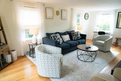 Image de Charming & Cozy 3br Home Retreat near Su/Esf/Upstate/LeMoyne