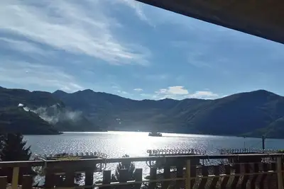 Image de 💫Luz House💫 Lake view apartment.