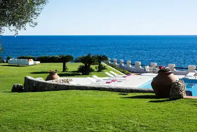 Image de Villa Ă Fontane Bianche avec 6 chambres Ă coucher, 12 couchages