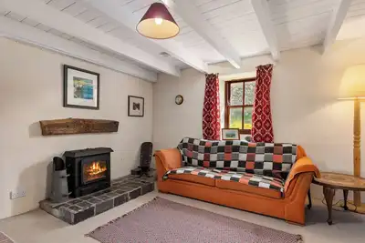 Image de 4 chambres à coucher à Dinas Cross