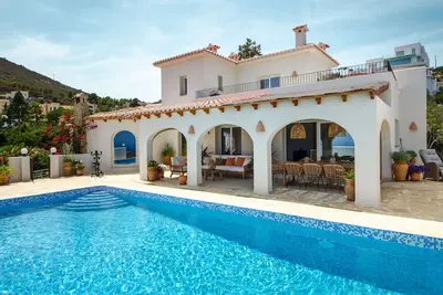 Image de Villa 'Xenofilia 6' avec vue sur mer, Wi-Fi et climatisation