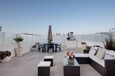Image de Maison de vacances 'Douro Garden and Rooftop Home' avec piscine privée, Wi-Fi et climatisation