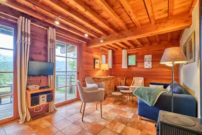 Image de Apt Les Vallons dans chalet spa****, pied des piste