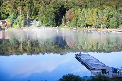 Image de Waterfront Cottage - Lake of Bays, Muskoka