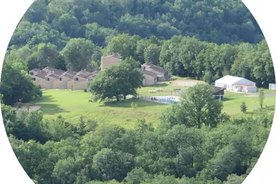 Image de Maisonnette dans Village Vacances