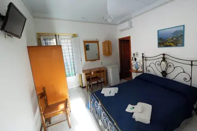 Image de chambre double au deuxième étage