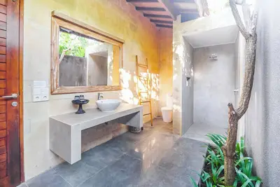 Image de Br6003 - 9 Bedroom walk to Beach Canggu/Berawa