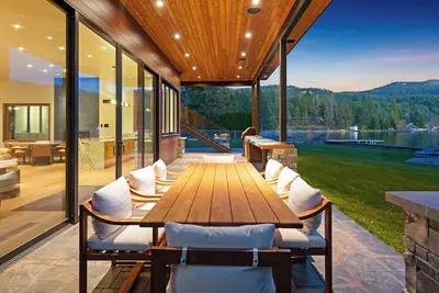 True Flathead Lake Luxury.