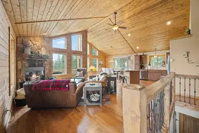 Image de Bright & Spacious Private Cabin with Stunning View