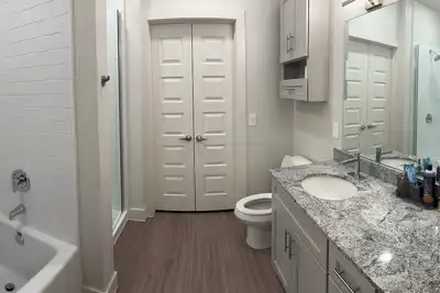 Image de Peaceful 2-bedroom apartment near the beach