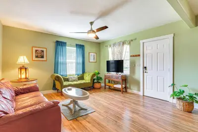 Image de Downtown Coeur d'Alene Home - Walk to Lakefront!