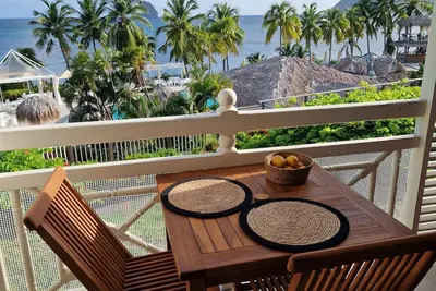 Image de Sublime vue sur le rocher du Diamant avec accès piscine, à 5min de la plage!