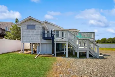 Image de Town of Ocean View dog friendly home w/cable, streaming & free Wifi