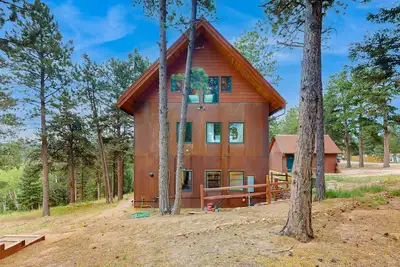 Image de Charming retreat with modern comforts in serene views of Pike's Peak