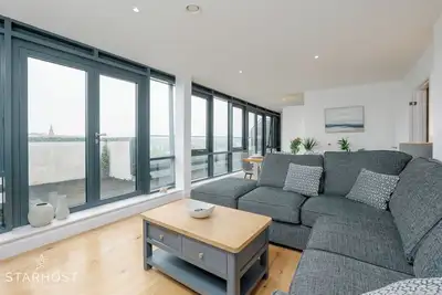 Image de StarHost Residences - Stunning 2 bedroom apartment in Ocean Village