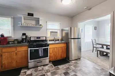 Image de Fun! 90's Themed House: 0. 7 miles from downtown Cda