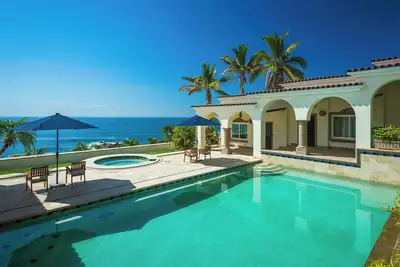 Amazing Beach front Villa and Exclusive Beach Palapa