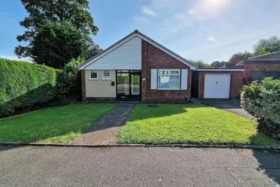 Image de Free Parking Home In Gatley by City SuperHost