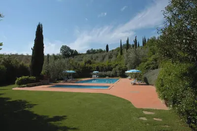 Image de Wonderful rural apartment with pool near Florence