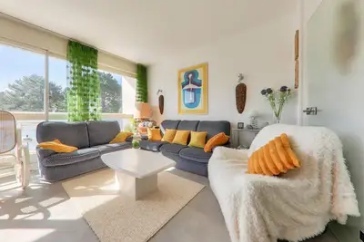 Image de 160m de la plage, vue mer, appartement pour 6