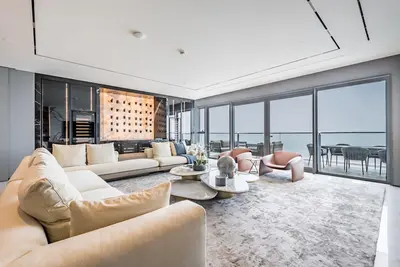 Image de Picturesque 3br Apartment with Assistant Room in The One Jbr