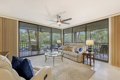 Image de Premier 2nd Floor Bonita Bay Condo at Wild Pines - Unit 201