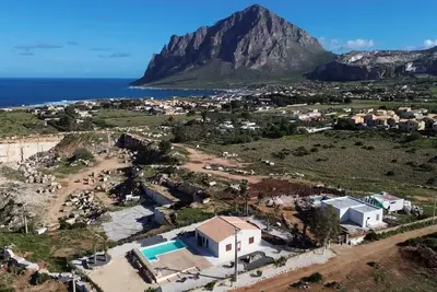 Image de Villa Beatrice with swimming pool