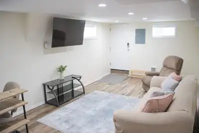 Image de Basement Apartment