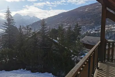 Image de Beau duplex avec 2 balcons et vue