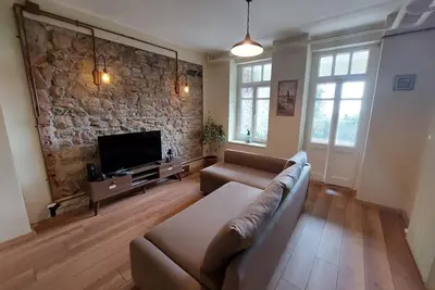 Image de Stone Garden Apartment in the Heart of the City