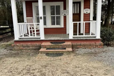 Image de Cottage-Salle de bain et douche-Standard-Pine Needle Cottage