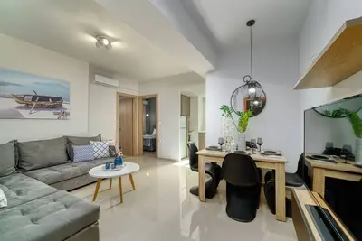 Image de Suita flat, near Seafront & City Center
