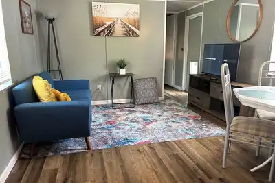 Image de Tranquil Hidden Gem mobile home in awesome Ocala with Ac, WiFi