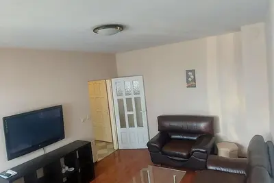 Image de 2-bedroom apartment in the center of Varna with Ac, WiFi+Tv and Free Parking! ! !