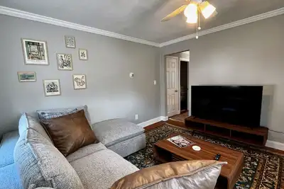 Image de Cozy Providence Stay!