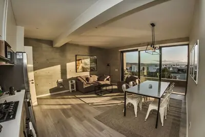 Image de Ocean View Family Apartment with Service Room, 5min from the National Reserve