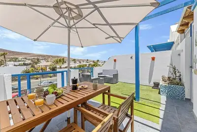 Image de Home2Book Bright Apartment Playa Blanca, Terrace