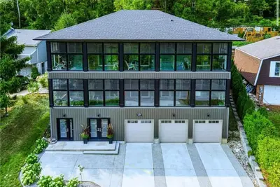 Image de Stunning Mansion in Niagara
