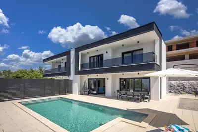 Image de Superbe maison à Kostrena
