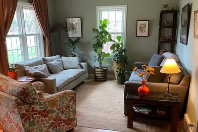 Image de Cozy 3-bedroom Beaverdale Brick