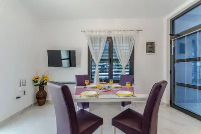 Image de Appartement d'une chambre avec la terrasse Privlaka, Zadar (A-23472-c)