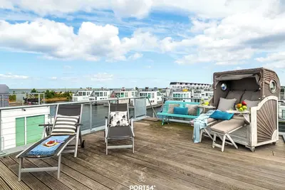 Image de Achtern Diek - roof terrace with 360° panoramic view, floating house, sauna