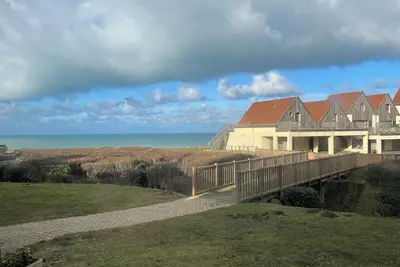 Image de Superbe appartement rénové, vue mer, pleine nature, proche centre et plage-Wifi