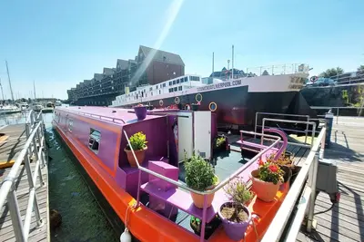 Image de The Joker Boat - Quirky Liverpool House Boat