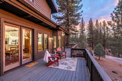 Image de The Alpine Vista | Pets | Couples | Golf | Nakoma