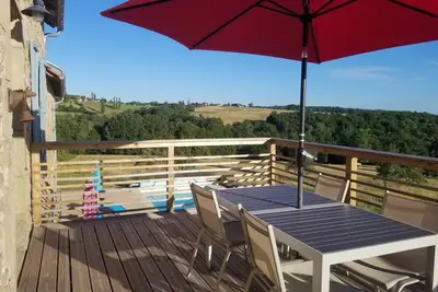 Image de Beautiful Farmhouse in Dordogne Valley, large private Heated Pool, amazing views