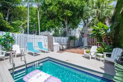 Image de Pet Friendly, & Near Duval - Rose Key Cottage